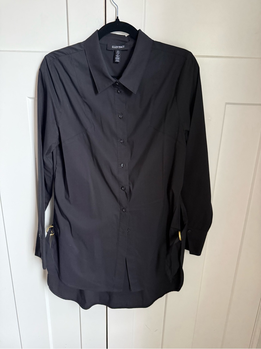Ellen Tracy Black Button-Up Tunic Shirt with good details. Size S. EUC.